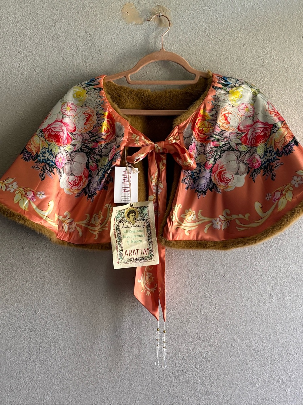 Aratta Coral Floral Satin Capelet with Faux Fur Trim and Beaded Tie